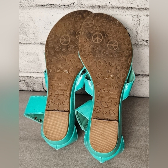 Bamboo Turquoise Ankle Strap Sandals - Picture 6 of 8